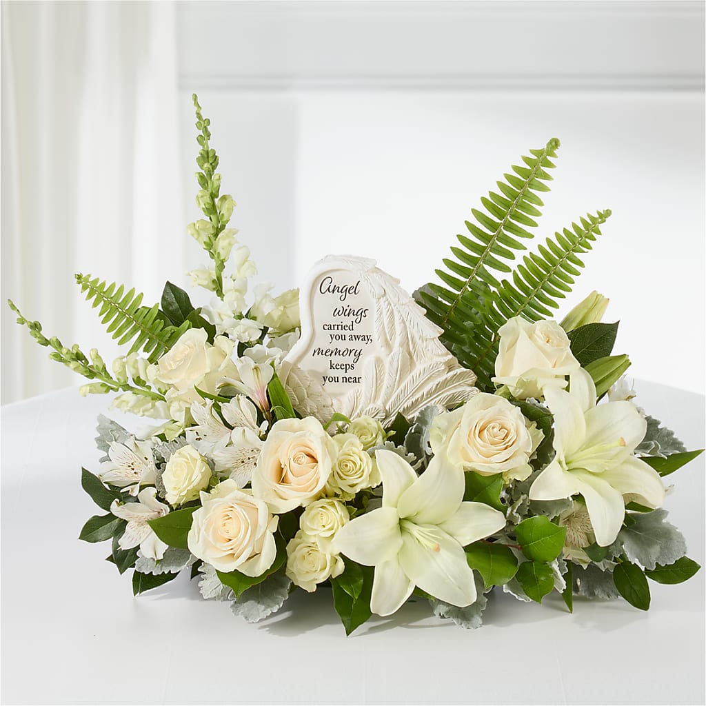 Holding You Close Arrangement – Star Market, West Bridgewater MA