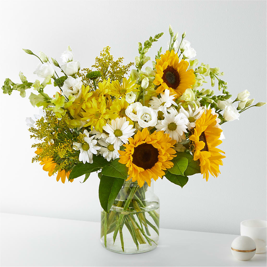 Hello Sunshine Bouquet – Star Market, West Bridgewater MA