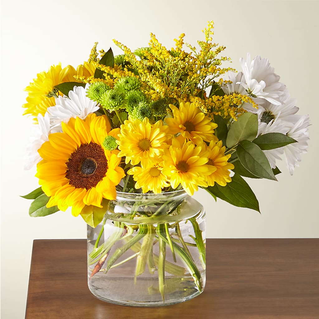 Hello Sunshine Bouquet – Star Market, West Bridgewater MA
