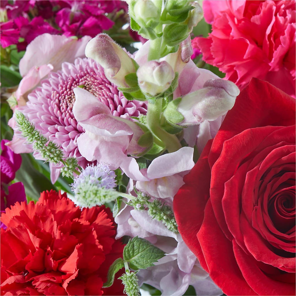Simply the Best - A Florist Original – Star Market, West Bridgewater MA