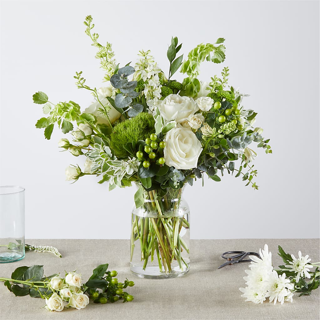 Irish Garden - A Florist Original – Star Market, West Bridgewater MA