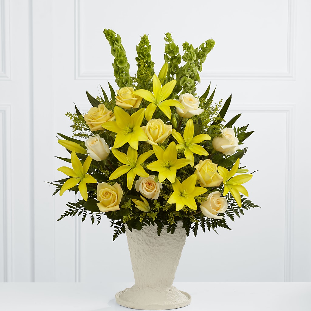 Golden Memories Arrangement – Star Market, West Bridgewater MA