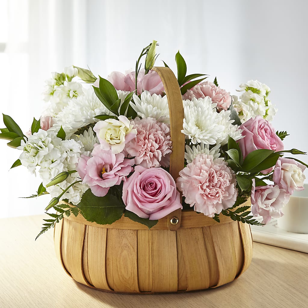 Always Graceful Basket – Star Market, West Bridgewater MA