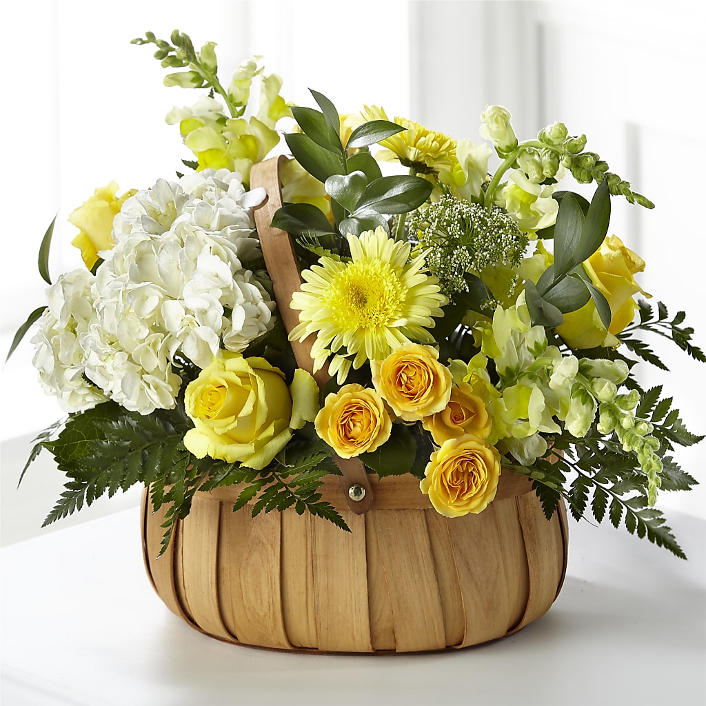 Rustic Remembrance Basket – Star Market, West Bridgewater MA