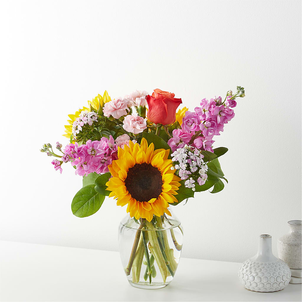 Yellow Brick Road Bouquet – Star Market, West Bridgewater MA