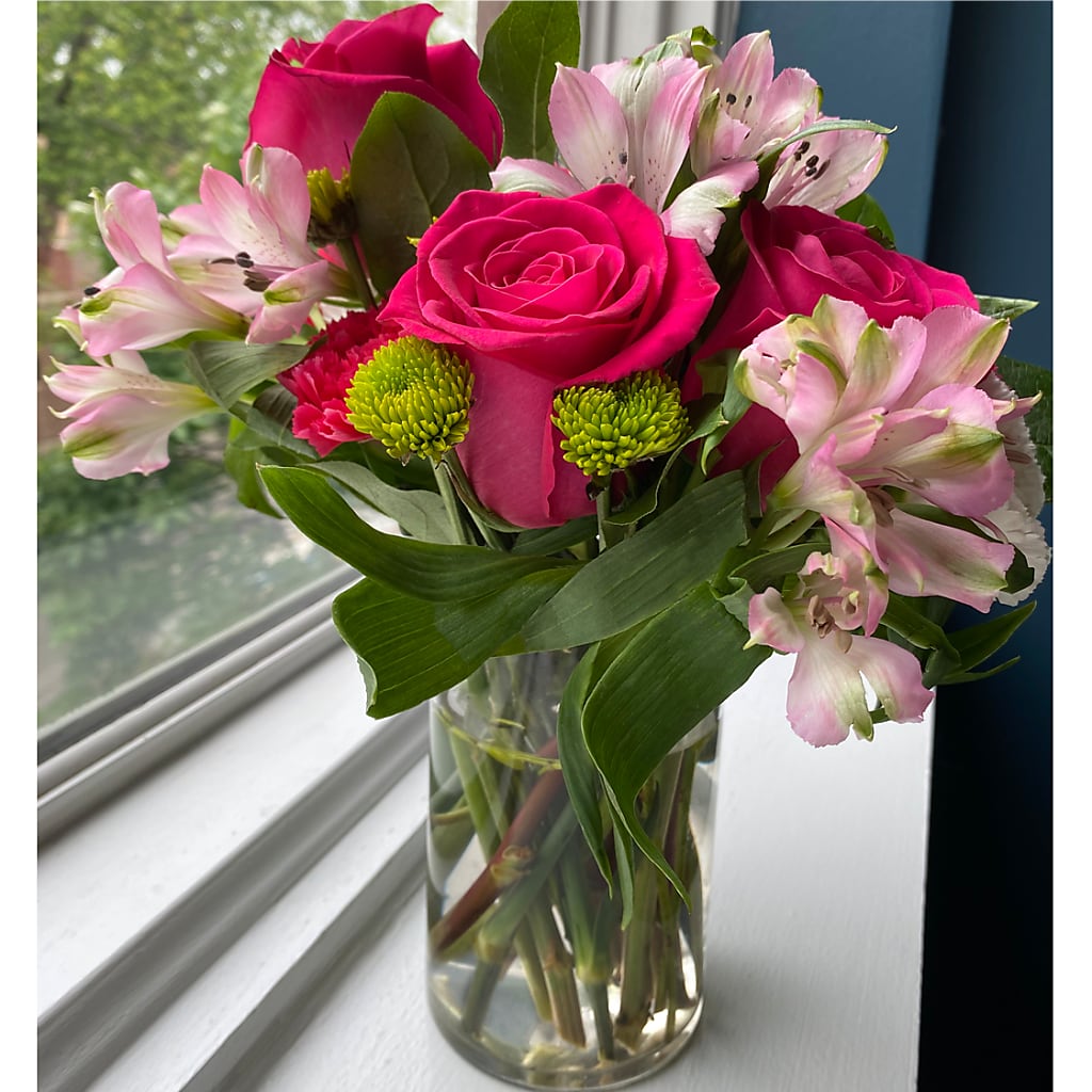 Sweet & Pretty Bouquet –  Star Market, West Bridgewater MA