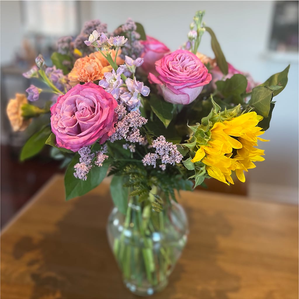 Yellow Brick Road Bouquet –  Star Market, West Bridgewater MA