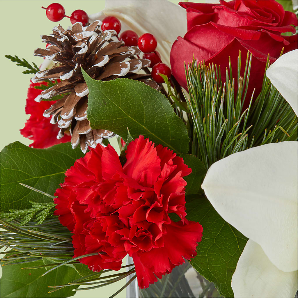 Glistening Icicles Bouquet –  Star Market, West Bridgewater MA